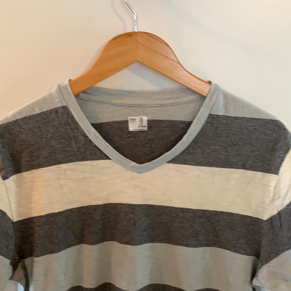 Blue and gray striped GAP tee